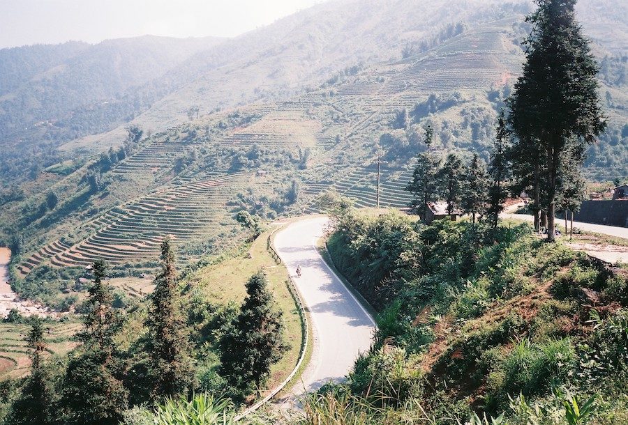 climbing the Vietnamese Highlands ©Colin McDonald
